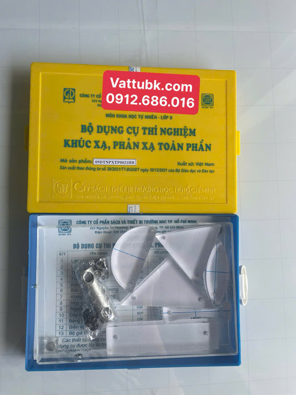 khúc xạ tòa phần